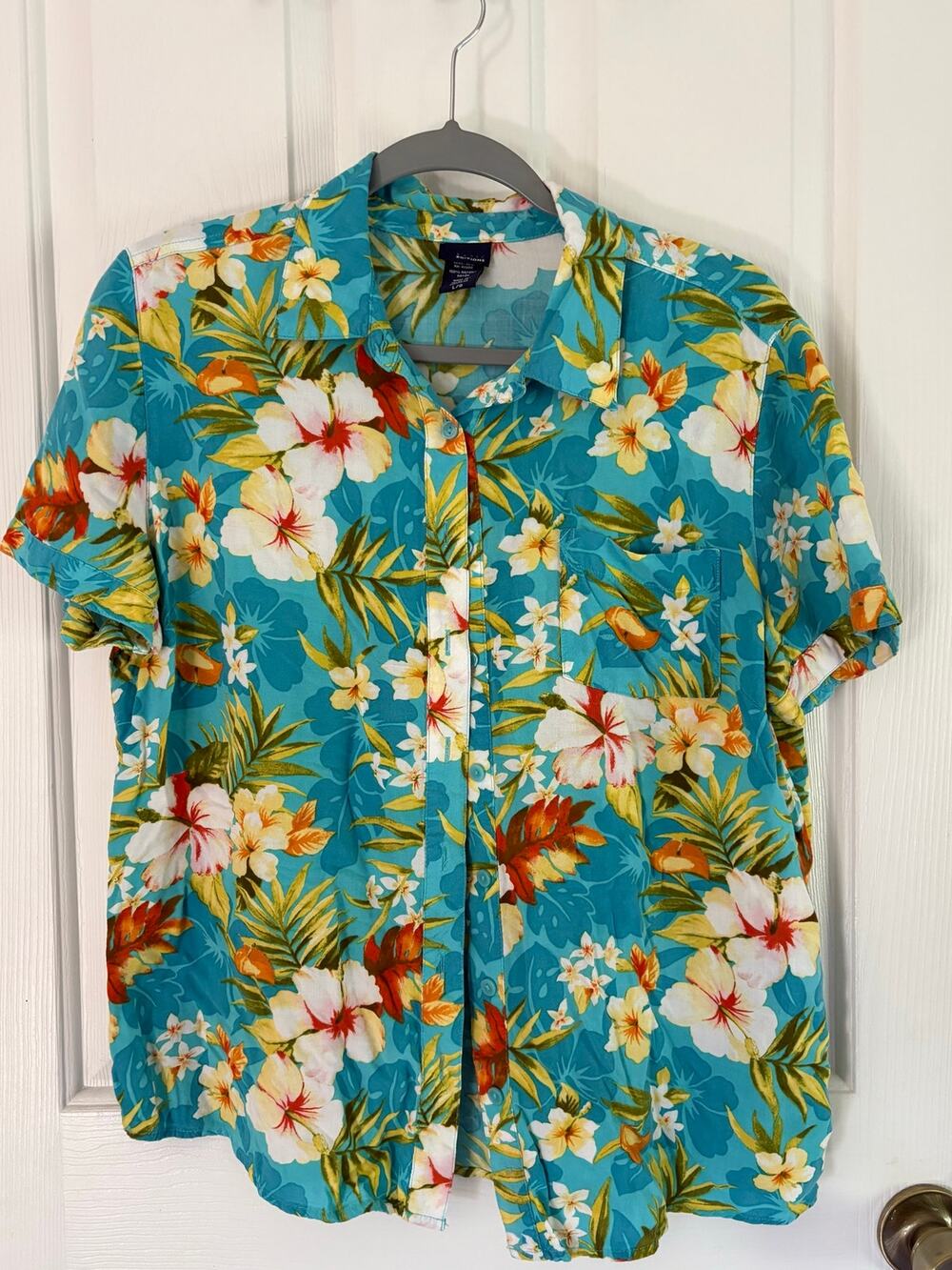 Vintage Hawaiian Print Button Down